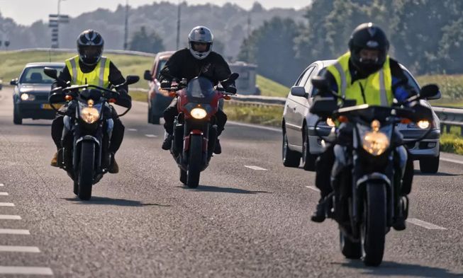 Strengere motorkledingeisen CBR bij afrijden voor het motorexamen